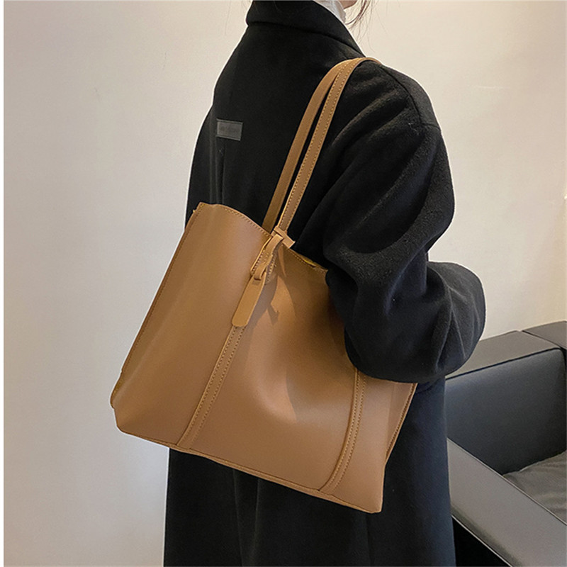 Classic Black Faux Leather Tot - Leatherwork Fasteners 리뷰 및 가격